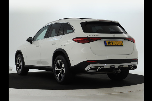 Mercedes-Benz GLC 300 e 4MATIC Plug-In Hybride Avantgarde Advanced Plus | Trekhaak Panorama Schuif-Kanteldak | Memory Pakket Voorstoelen | Stuur en Stoelverwarming. Inclusief 24 maanden MB Certified garantie voor Europa.