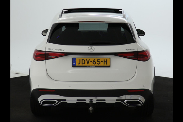 Mercedes-Benz GLC 300 e 4MATIC Plug-In Hybride Avantgarde Advanced Plus | Trekhaak Panorama Schuif-Kanteldak | Memory Pakket Voorstoelen | Stuur en Stoelverwarming. Inclusief 24 maanden MB Certified garantie voor Europa.