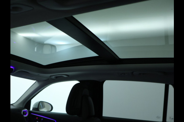 Mercedes-Benz GLC 300 e 4MATIC Plug-In Hybride Avantgarde Advanced Plus | Trekhaak Panorama Schuif-Kanteldak | Memory Pakket Voorstoelen | Stuur en Stoelverwarming. Inclusief 24 maanden MB Certified garantie voor Europa.
