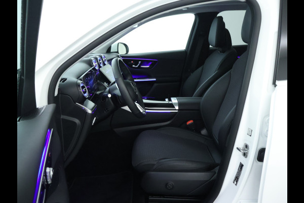 Mercedes-Benz GLC 300 e 4MATIC Plug-In Hybride Avantgarde Advanced Plus | Trekhaak Panorama Schuif-Kanteldak | Memory Pakket Voorstoelen | Stuur en Stoelverwarming. Inclusief 24 maanden MB Certified garantie voor Europa.