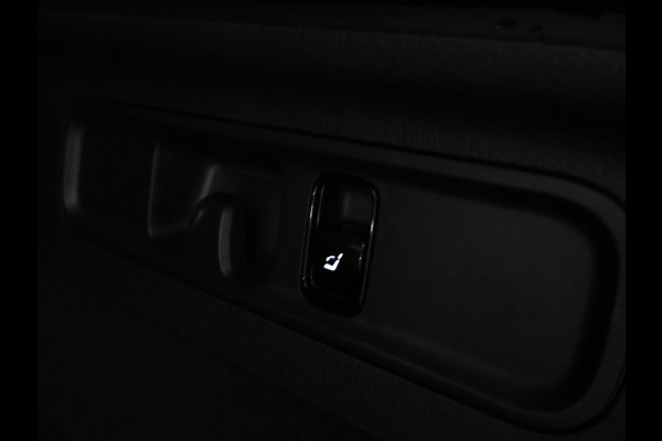 Mercedes-Benz GLC 300 e 4MATIC Plug-In Hybride Avantgarde Advanced Plus | Trekhaak Panorama Schuif-Kanteldak | Memory Pakket Voorstoelen | Stuur en Stoelverwarming. Inclusief 24 maanden MB Certified garantie voor Europa.