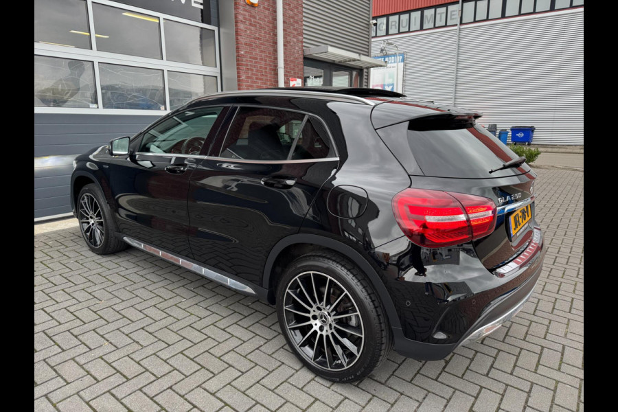 Mercedes-Benz GLA 250 AUT AMG LED Pano Navi Camera