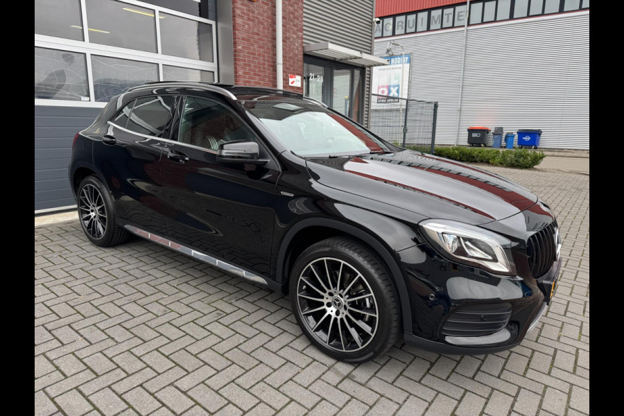 Mercedes-Benz GLA 250 AUT AMG LED Pano Navi Camera
