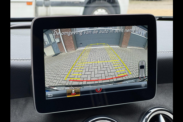 Mercedes-Benz GLA 250 AUT AMG LED Pano Navi Camera