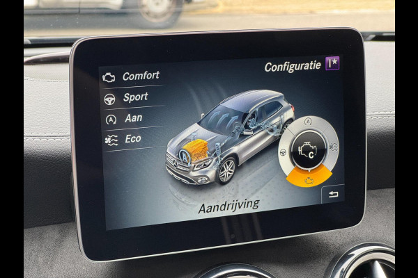 Mercedes-Benz GLA 250 AUT AMG LED Pano Navi Camera