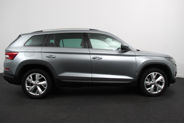 Škoda Kodiaq 1.5 TSI 150pk DSG Style 7 persoons | Navigatie | Climate control | Cruise control | Camera | Lichtmetalen velgen | Parkeer sensoren | Stoelverwarming voor