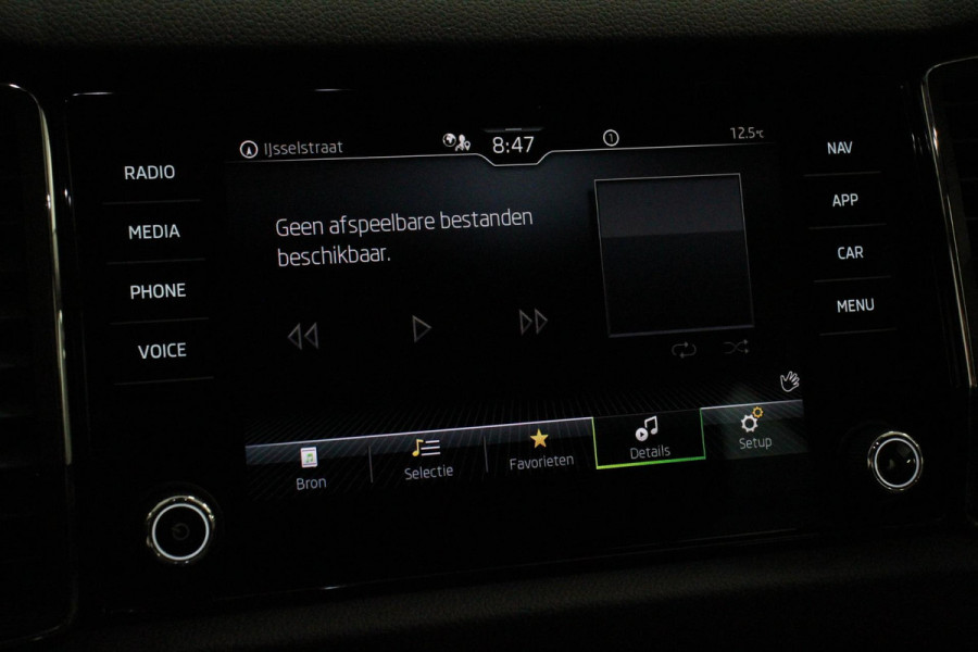 Škoda Kodiaq 1.5 TSI 150pk DSG Style 7 persoons | Navigatie | Climate control | Cruise control | Camera | Lichtmetalen velgen | Parkeer sensoren | Stoelverwarming voor
