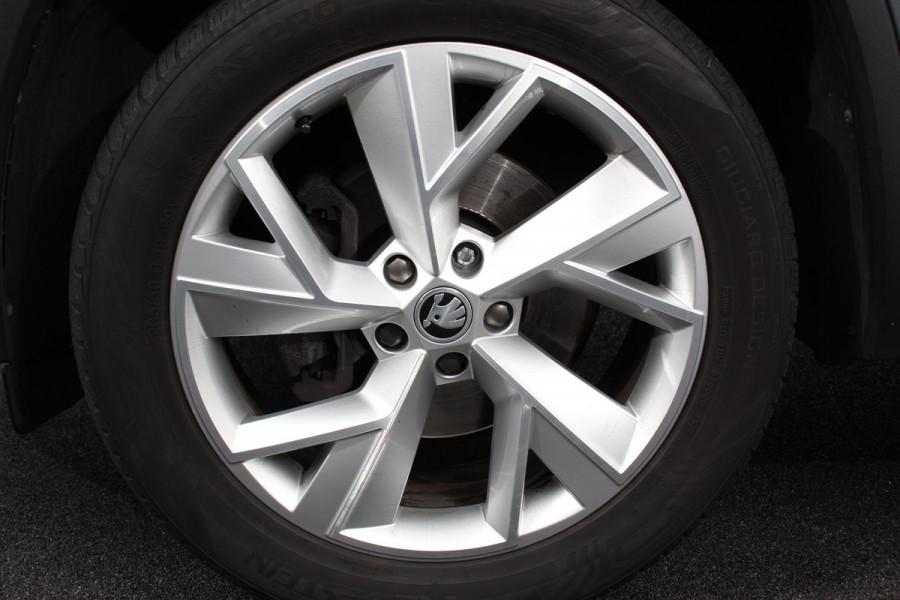 Škoda Kodiaq 1.5 TSI 150pk DSG Style 7 persoons | Navigatie | Climate control | Cruise control | Camera | Lichtmetalen velgen | Parkeer sensoren | Stoelverwarming voor