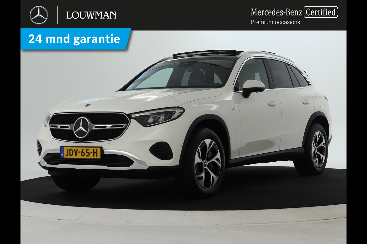 Mercedes-Benz GLC 300 e 4MATIC Plug-In Hybride Avantgarde Advanced Plus | Trekhaak Panorama Schuif-Kanteldak | Memory Pakket Voorstoelen | Stuur en Stoelverwarming. Inclusief 24 maanden MB Certified garantie voor Europa.