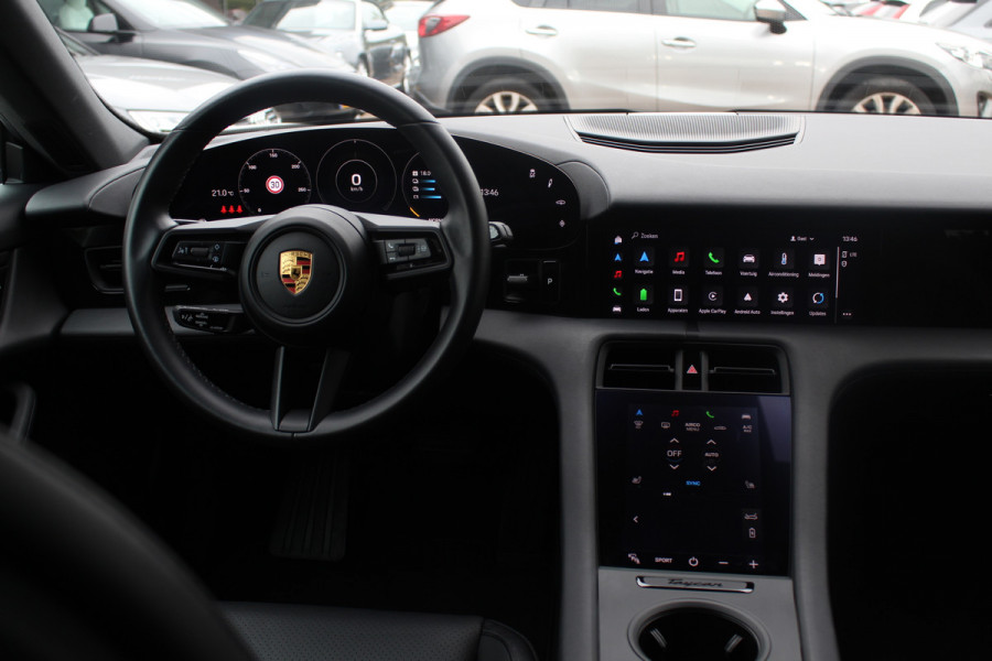 Porsche Taycan Cross Turismo 4 93 kWh / SoH 96% / Panoramadak / Camera / Leder / Keyless / 20'' / Dodehoek / Stoelverwarming / Warmtepomp