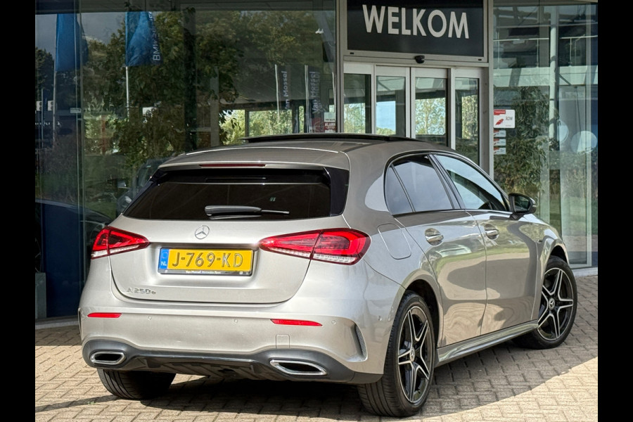 Mercedes-Benz A-Klasse 250 e AMG Pano|Memory|Sfeer|Dealer Onderhouden