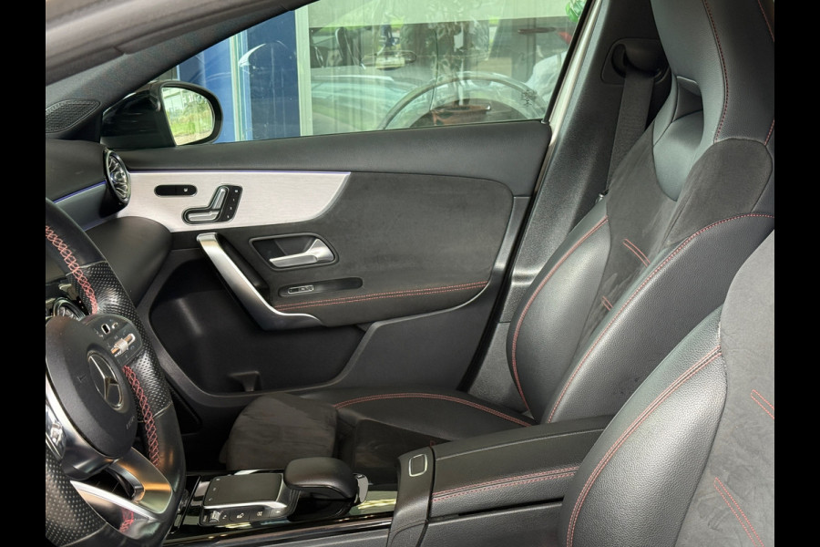 Mercedes-Benz A-Klasse 250 e AMG Pano|Memory|Sfeer|Dealer Onderhouden