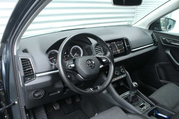 Škoda Karoq 1.5 TSI ACT 150pk Business Edition Plus NL-Auto NAP Clima Cruise Navi Camera Canton El. Klep 17"LMV