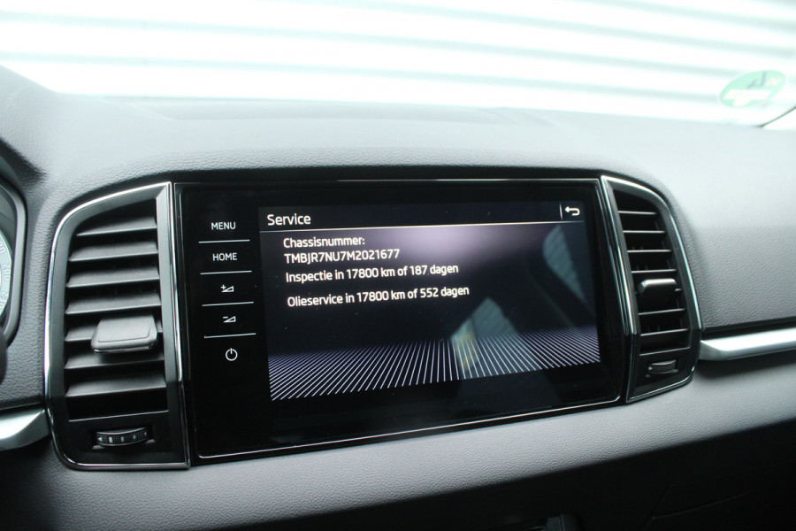 Škoda Karoq 1.5 TSI ACT 150pk Business Edition Plus NL-Auto NAP Clima Cruise Navi Camera Canton El. Klep 17"LMV