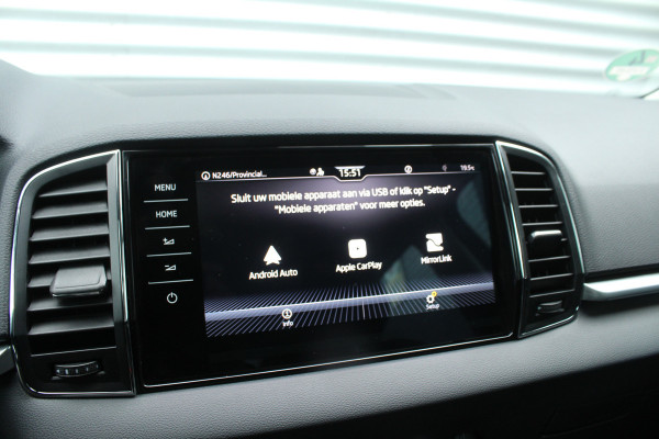 Škoda Karoq 1.5 TSI ACT 150pk Business Edition Plus NL-Auto NAP Clima Cruise Navi Camera Canton El. Klep 17"LMV