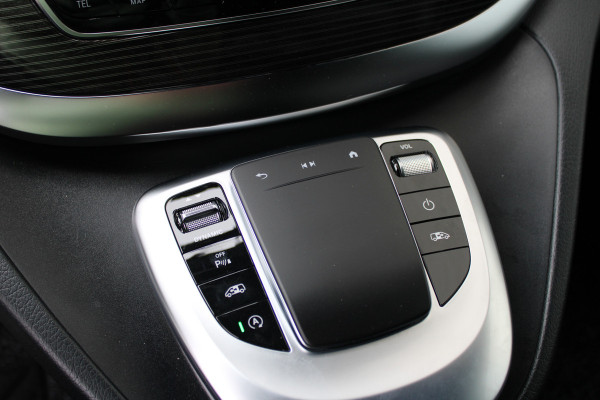 Mercedes-Benz V-Klasse 300d / Extra Lang / AMG / DC / 2x Elec Schuifd. / Burmester / 360 Camera / Vol Opties / NIEUWSTAAT
