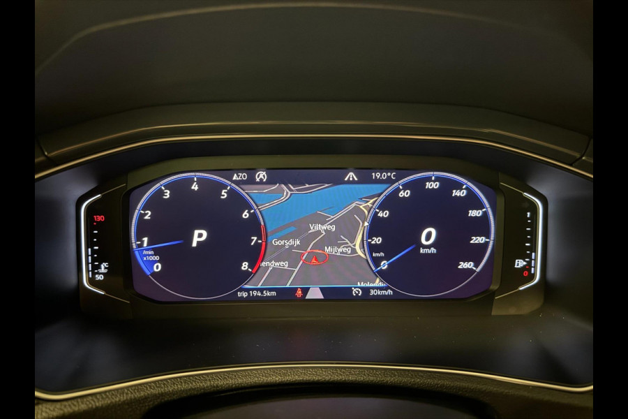 Volkswagen T-Roc 2.0 TSI 4Motion Sport PANO/V-COCKPIT/LED/DAB/CARPLAY/ECC/PDC/CRUISE///