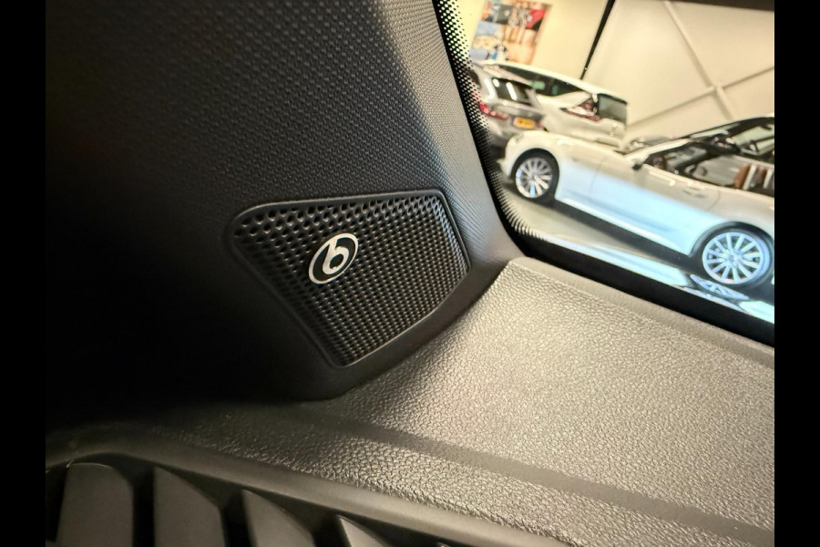 Volkswagen T-Roc 2.0 TSI 4Motion Sport PANO/V-COCKPIT/LED/DAB/CARPLAY/ECC/PDC/CRUISE///