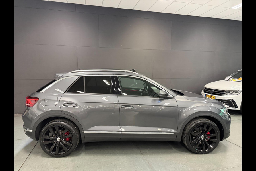 Volkswagen T-Roc 2.0 TSI 4Motion Sport PANO/V-COCKPIT/LED/DAB/CARPLAY/ECC/PDC/CRUISE///