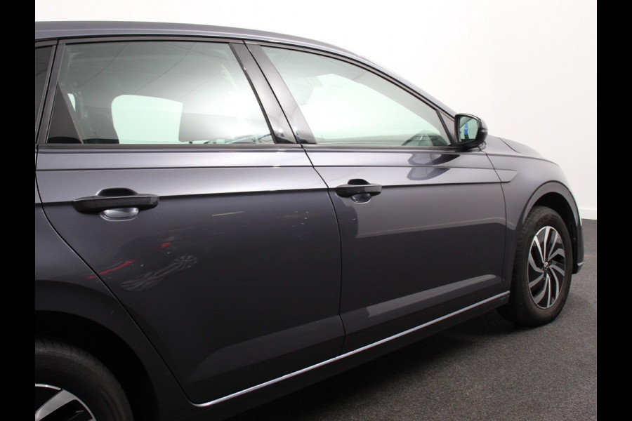 Volkswagen Polo 1.0 TSI Life DSG | Navigatie | Digitale Cockpit | Airco | Parkeer sensoren V+A | LED | Lichtmetalen Velgen