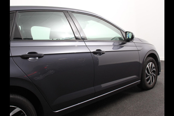 Volkswagen Polo 1.0 TSI Life DSG | Navigatie | Digitale Cockpit | Airco | Parkeer sensoren V+A | LED | Lichtmetalen Velgen