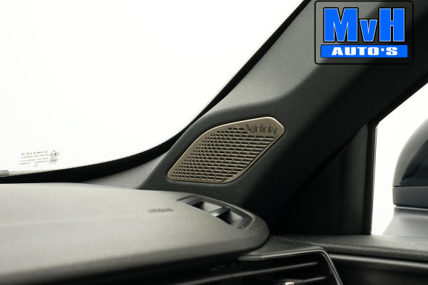 Lynk & Co 01 1.5 Plug-in Hybride|ZWARTE.HEMEL|360ºCAM|PANO|NAP Lynk & Co 01 1.5 Plug-in Hybride|ZWARTE.HEMEL|360ºCAM|PANO|NAP