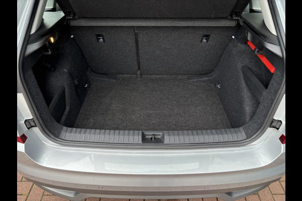 Škoda Kamiq 1.0 TSi 115pk DSG Business Edition VIRTUAL/CARPLAY/NAVI/DAB/CRUISE/PDC/STOELVERWARMING