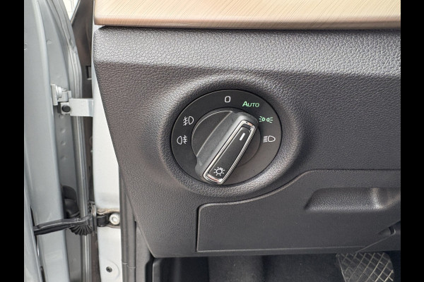 Škoda Kamiq 1.0 TSi 115pk DSG Business Edition VIRTUAL/CARPLAY/NAVI/DAB/CRUISE/PDC/STOELVERWARMING