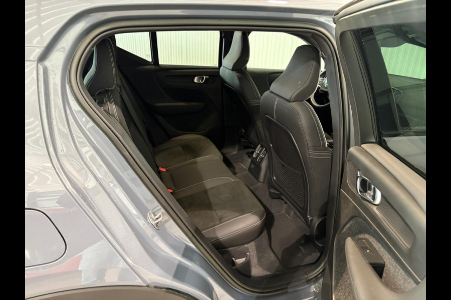 Volvo XC40 T4 Aut. Plug-in Hybrid Ultimate Dark Panodak Leder Parkeercamera 211pk