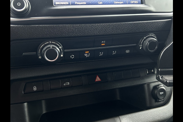 Toyota ProAce Worker 2.0 D-4D 145 PK / L2H1 / 1e EIGENAAR / 43.241 KM !! / AIRCO / CRUISE / 3-ZITS / BLUETOOTH