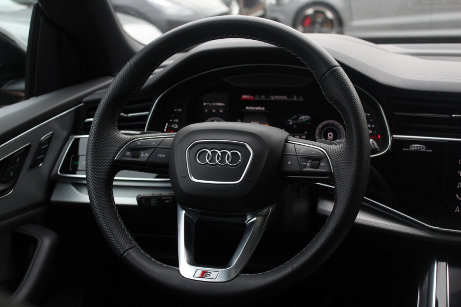 Audi Q8 60 TFSI e quattro Pro Line S Competition / ABT / Trekhaak / Panoramadak / 360Camera / Head-up / Laser LED / 21'' / Softclose / RS Seats / Dodehoek / DAB / ACC / Stuur+Stoelverwarming