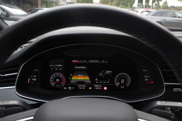 Audi Q8 60 TFSI e quattro Pro Line S Competition / ABT / Trekhaak / Panoramadak / 360Camera / Head-up / Laser LED / 21'' / Softclose / RS Seats / Dodehoek / DAB / ACC / Stuur+Stoelverwarming