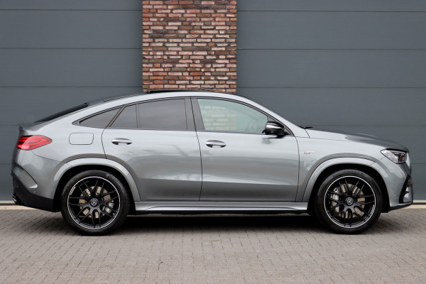 Mercedes-Benz GLE Coupé AMG 53 Hybrid 4MATIC+ Premium Aut9 | Facelift | Airmatic | Distronic | Panoramadak | Massage | Trekhaak | Softclose | Vlakkenverwarming | HUD | Stoelventilatie | Luchtkwaliteitspakket |