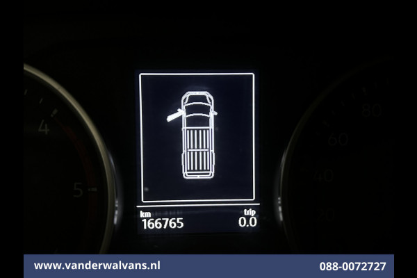 Volkswagen Crafter 2.0 TDI 141pk L3H2 L2H1 Euro6 Airco | Camera | Apple Carplay | Android Auto Bijrijdersbank, 3000kg trekvermogen Volkswagen Crafter 2.0 TDI 141pk L3H2 L2H1 Euro6 Airco | Camera | Apple Carplay | Android Auto Bijrijdersbank, 3000kg trekvermogen