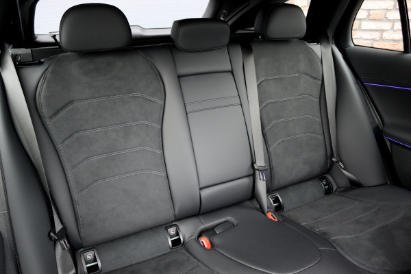 Mercedes-Benz E-Klasse Estate 300 e AMG Line Aut9 | Distronic Pro | Memory | Digital Light | Surround Camera | Keyless Go | Night Pakket | Augmented Reality | Stoelverwarming | Sfeerverlichting | Verwarmd Stuurwiel | Mercedes-Benz E-Klasse Estate 300 e AMG Line Aut9 | Distronic Pro | Memory | Digital Light | Surround Camera | Keyless Go | Night Pakket | Augmented Reality | Stoelverwarming | Sfeerverlichting | Verwarmd Stuurwiel |