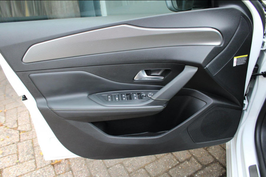 Peugeot 308 1.6 Plug-in Hybrid 180 GT