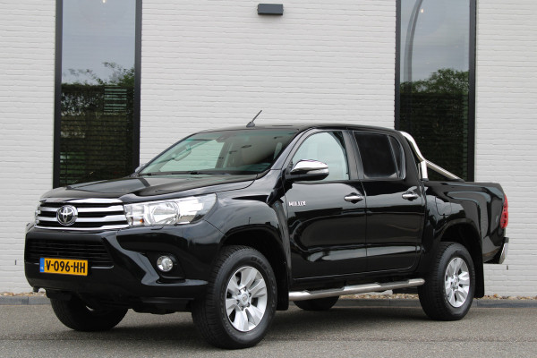 Toyota Hilux 2.4 D-4D-F Double Cab / Professional / Leer / Camera / Navi / Vol Opties / Nette Staat