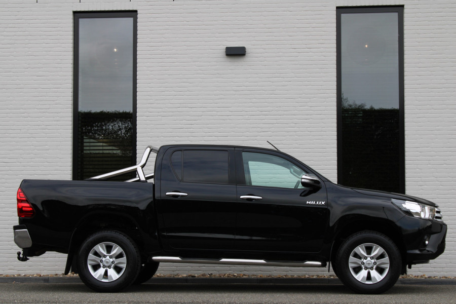 Toyota Hilux 2.4 D-4D-F Double Cab / Professional / Leer / Camera / Navi / Vol Opties / Nette Staat