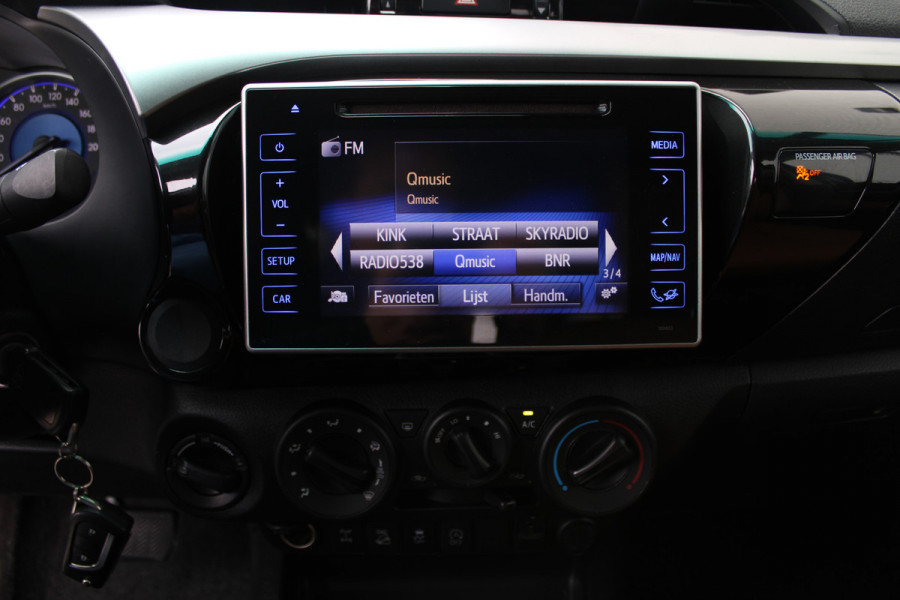 Toyota Hilux 2.4 D-4D-F Double Cab / Professional / Leer / Camera / Navi / Vol Opties / Nette Staat