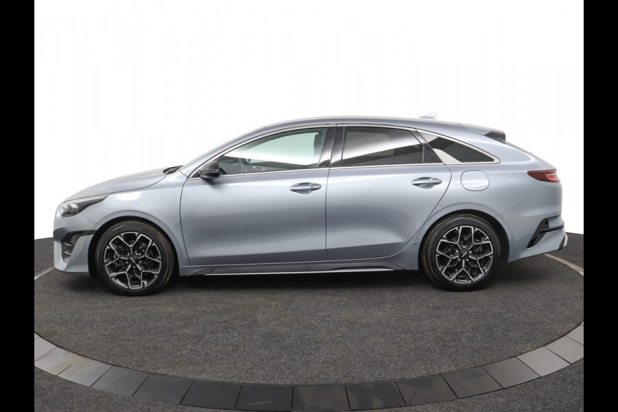 Kia ProCeed 1.5 T-GDi GT-Line Automaat - Apple Carplay/Android Auto - Cruise Control - Dodehoekdetectie - Climate Control - Navigatie - Stoel/Stuur Verwarming - - Fabrieksgarantie tot 06-2031
