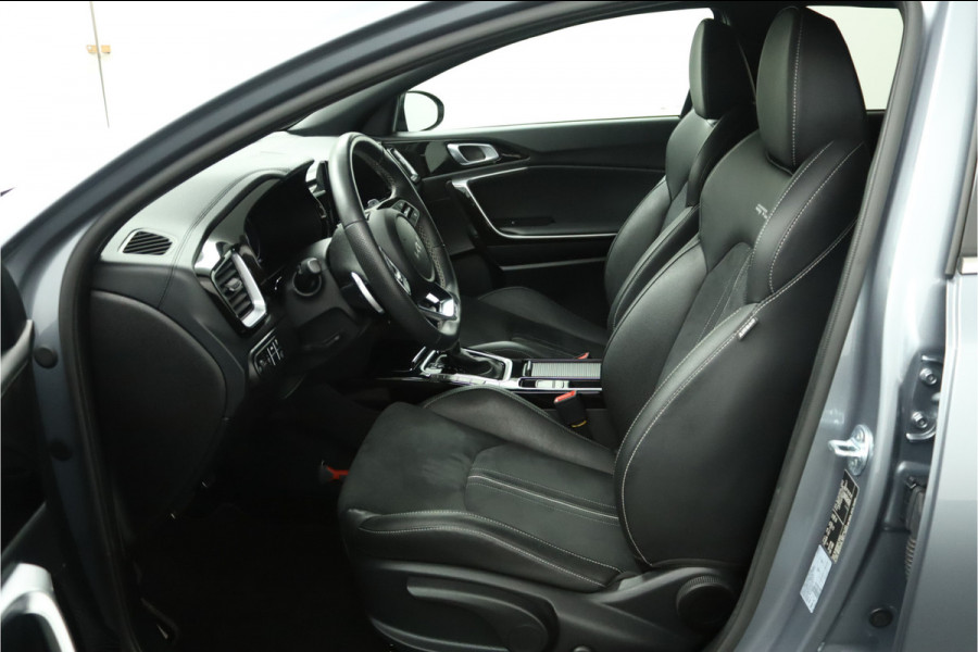 Kia ProCeed 1.5 T-GDi GT-Line Automaat - Apple Carplay/Android Auto - Cruise Control - Dodehoekdetectie - Climate Control - Navigatie - Stoel/Stuur Verwarming - - Fabrieksgarantie tot 06-2031