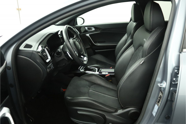 Kia ProCeed 1.5 T-GDi GT-Line Automaat - Apple Carplay/Android Auto - Cruise Control - Dodehoekdetectie - Climate Control - Navigatie - Stoel/Stuur Verwarming - - Fabrieksgarantie tot 06-2031