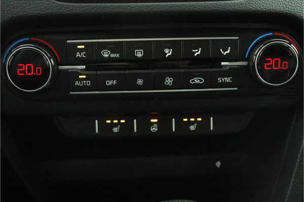 Kia ProCeed 1.5 T-GDi GT-Line Automaat - Apple Carplay/Android Auto - Cruise Control - Dodehoekdetectie - Climate Control - Navigatie - Stoel/Stuur Verwarming - - Fabrieksgarantie tot 06-2031