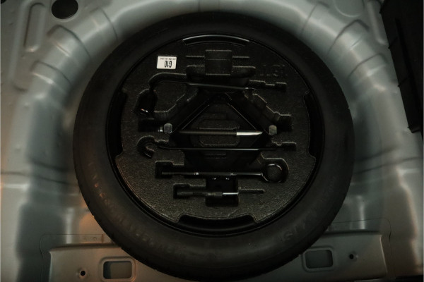 Kia ProCeed 1.5 T-GDi GT-Line Automaat - Apple Carplay/Android Auto - Cruise Control - Dodehoekdetectie - Climate Control - Navigatie - Stoel/Stuur Verwarming - - Fabrieksgarantie tot 06-2031