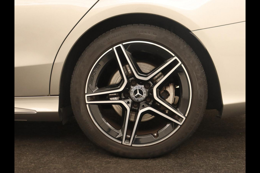 Mercedes-Benz C-Klasse 200 Business Solution AMG | Leder | Carplay | Navigatie | Stoelverwarming | Camera | Adaptive cruise | Full LED | LMV 18 inch