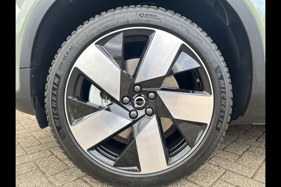 Volvo C40 Recharge Twin Ultimate 78 kWh / speciale demo deal / Black Sheep pakket / 20" Black Diamond Cut /