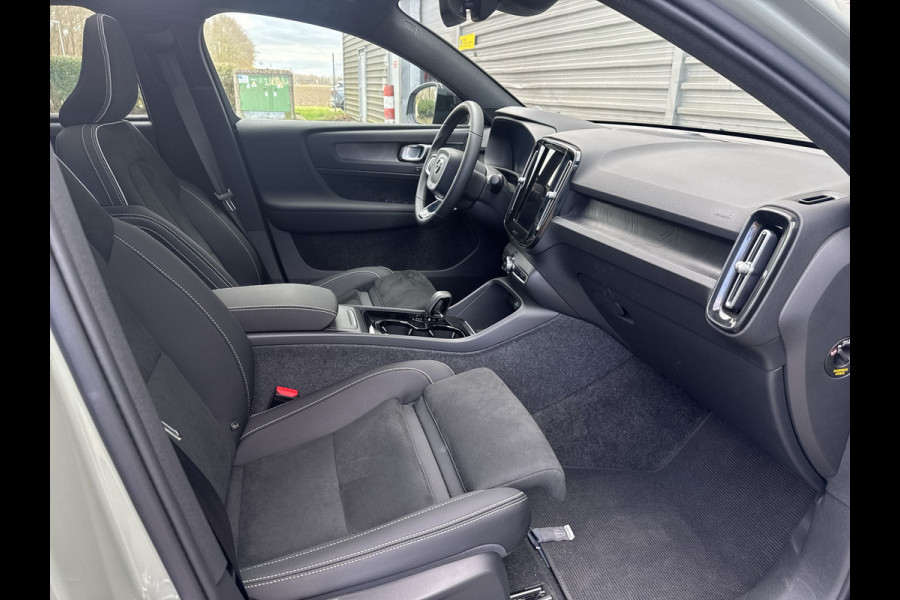 Volvo C40 Recharge Twin Ultimate 78 kWh / speciale demo deal / Black Sheep pakket / 20" Black Diamond Cut /