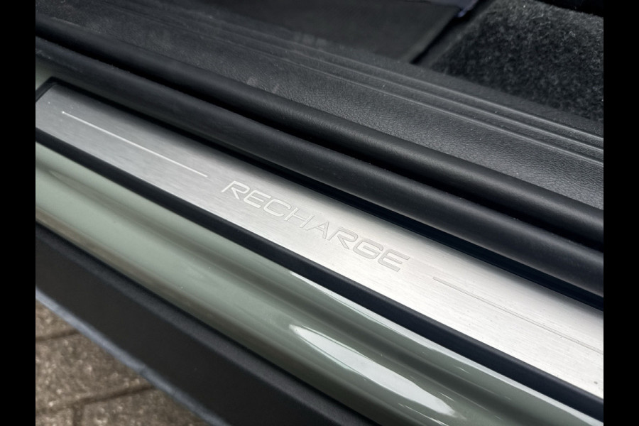 Volvo C40 Recharge Twin Ultimate 78 kWh / speciale demo deal / Black Sheep pakket / 20" Black Diamond Cut /