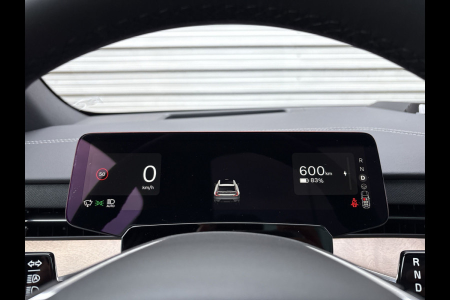 Volvo EX90 Twin Motor Ultra 7p. 111 kWh Uit voorraad leverbaar / Luchtvering / 7 zitplaatsen / Pilot assist-pakket /