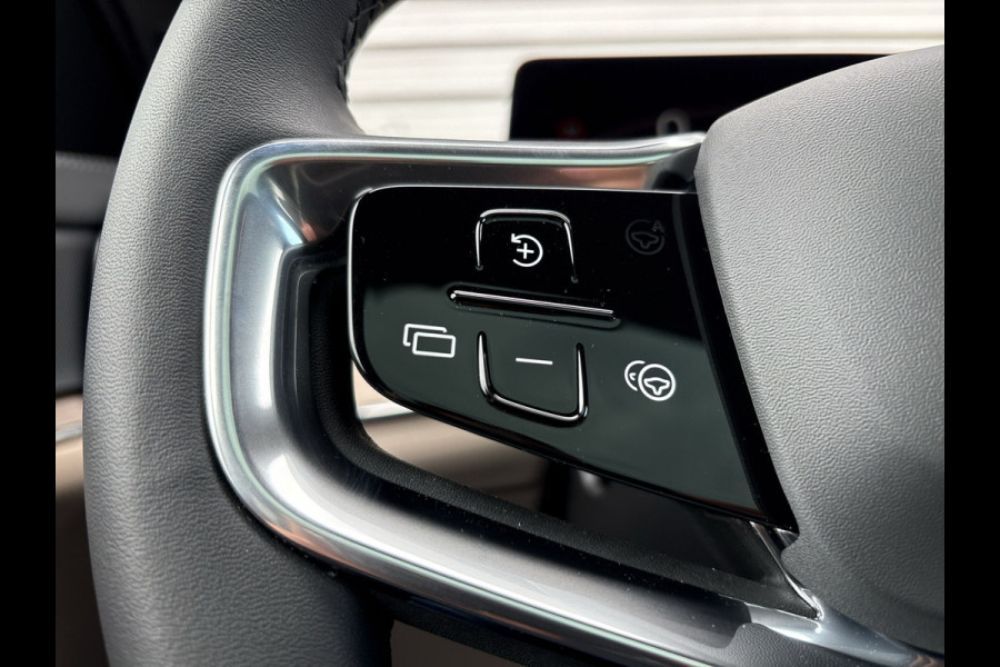 Volvo EX90 Twin Motor Ultra 7p. 111 kWh Uit voorraad leverbaar / Luchtvering / 7 zitplaatsen / Pilot assist-pakket /